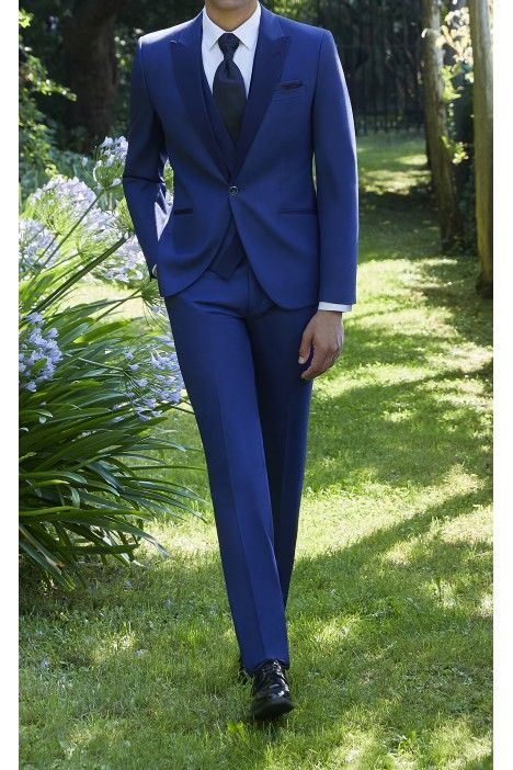 Blue groom suit CEREMONY 21.47.320