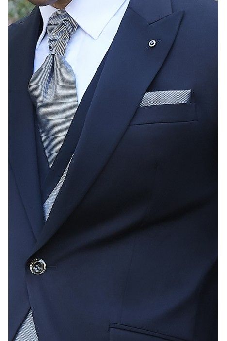 Black groom suit CEREMONY 21.56.000