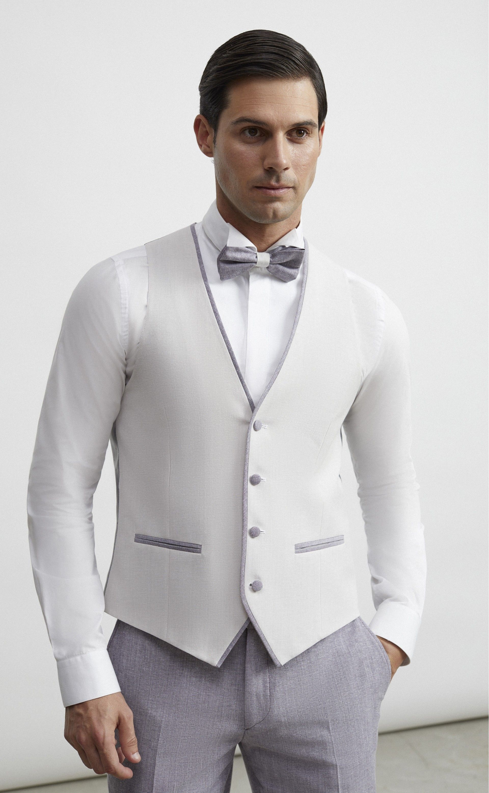 pink groom suit Ceremony 23.48.400