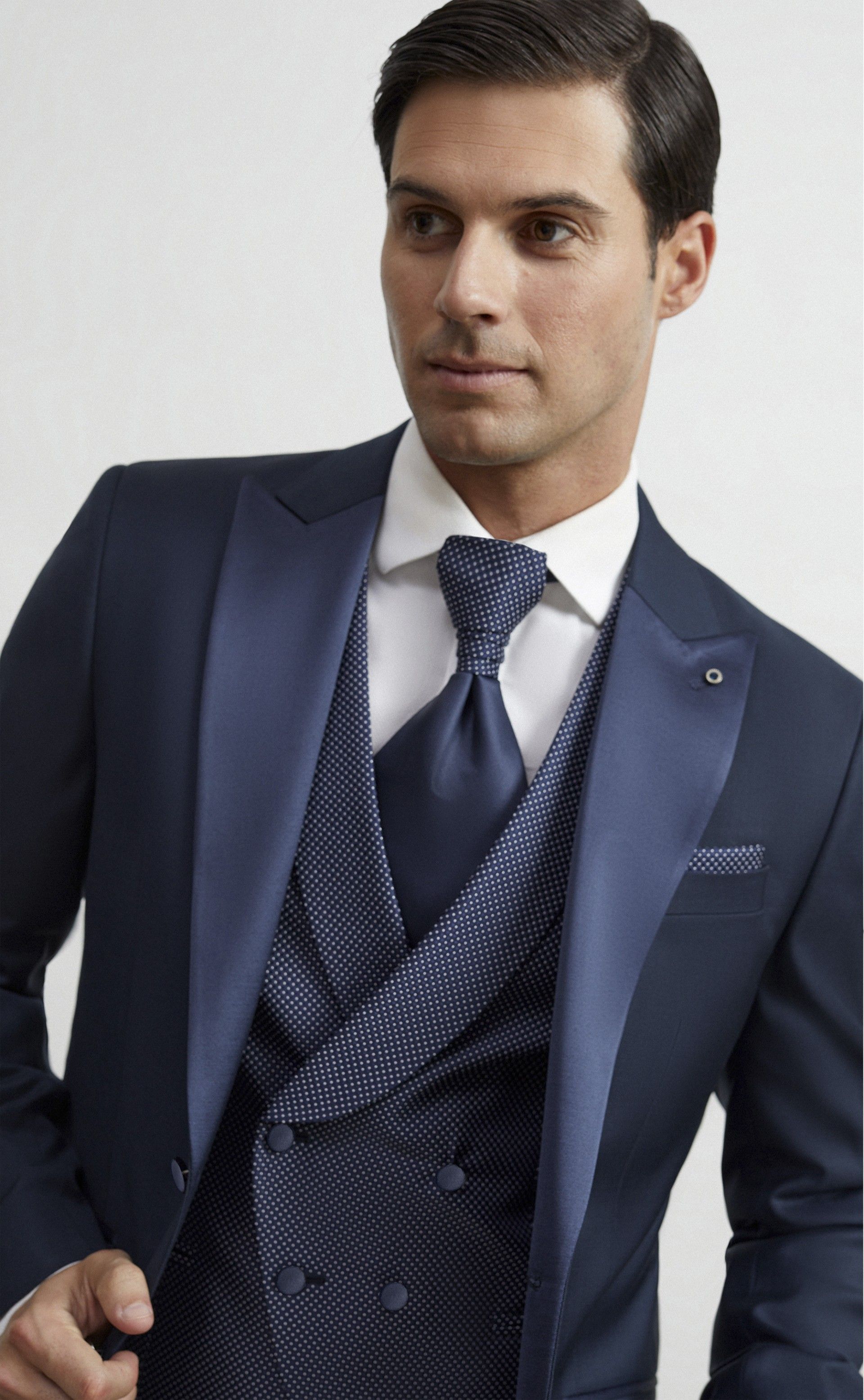 blue groom suit Couture 23.18.311