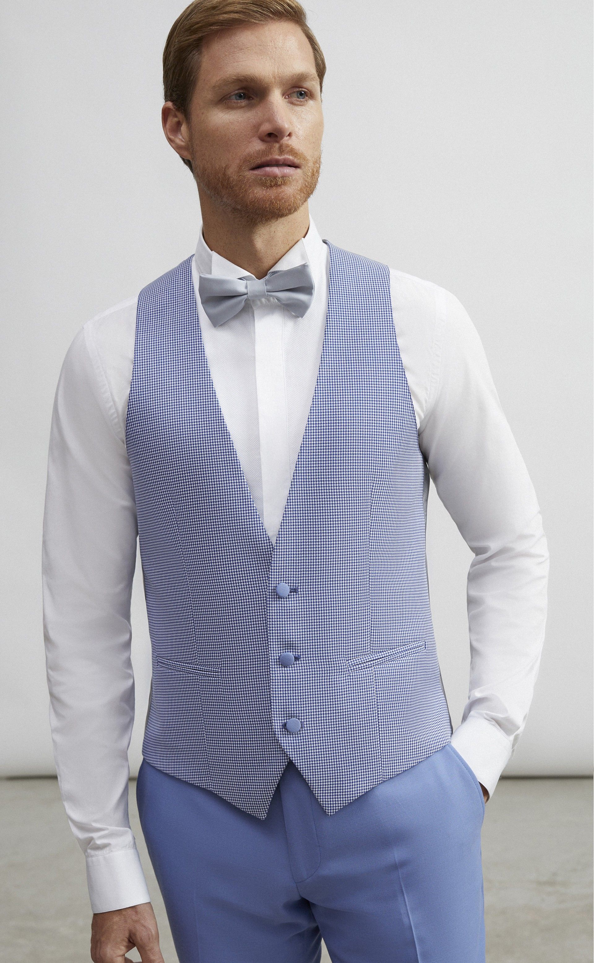 blue groom suit Ceremony 23.36.280