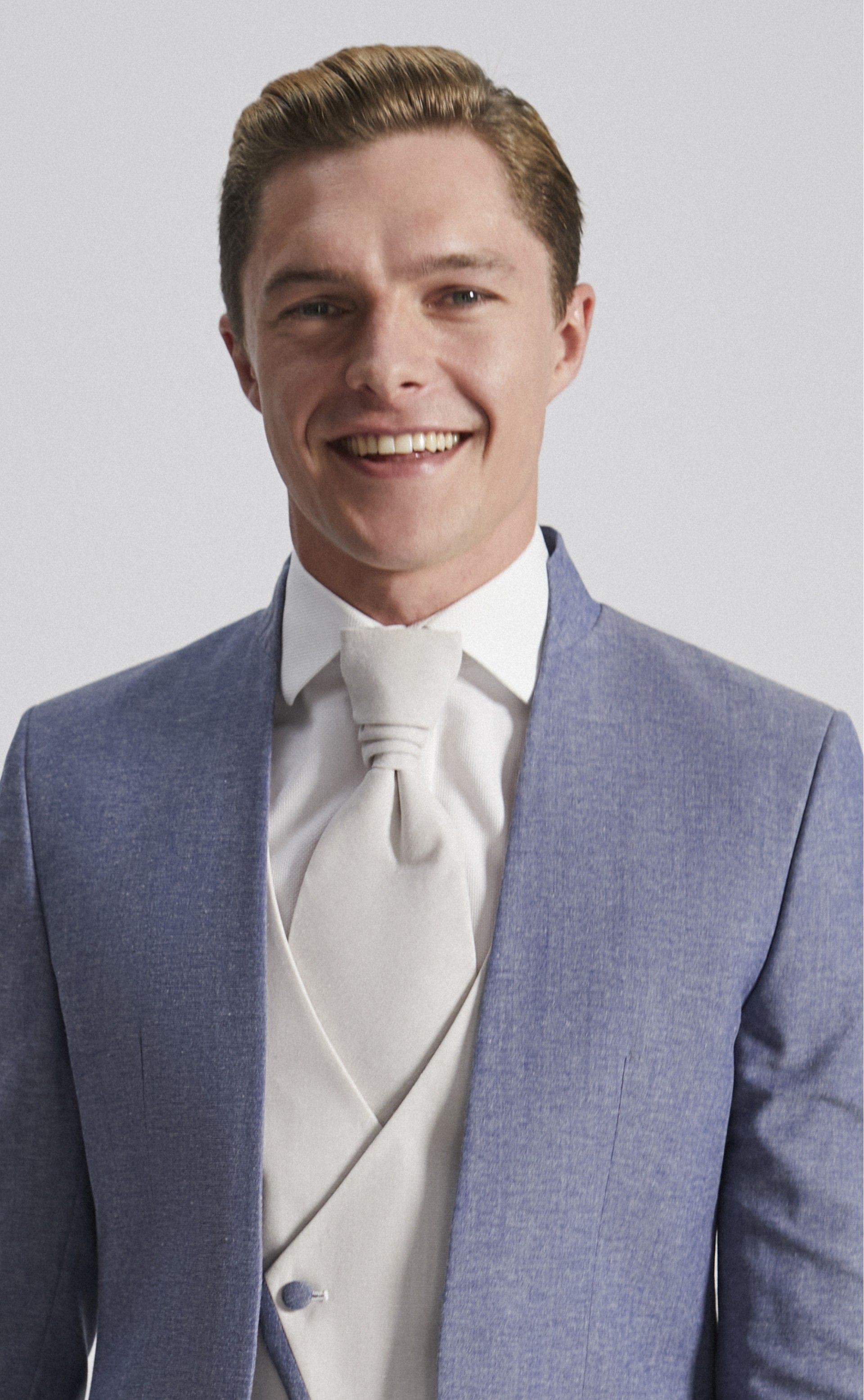 Blue groom suit CEREMONY 24.31.200