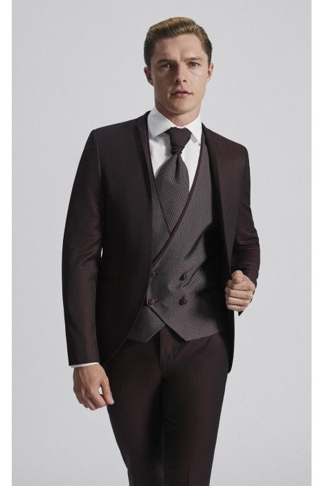 Burgundy groom suit COUTURE 24.10.500