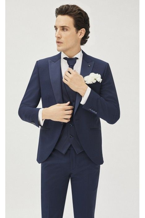 Blue groom suit COUTURE 24.15.300