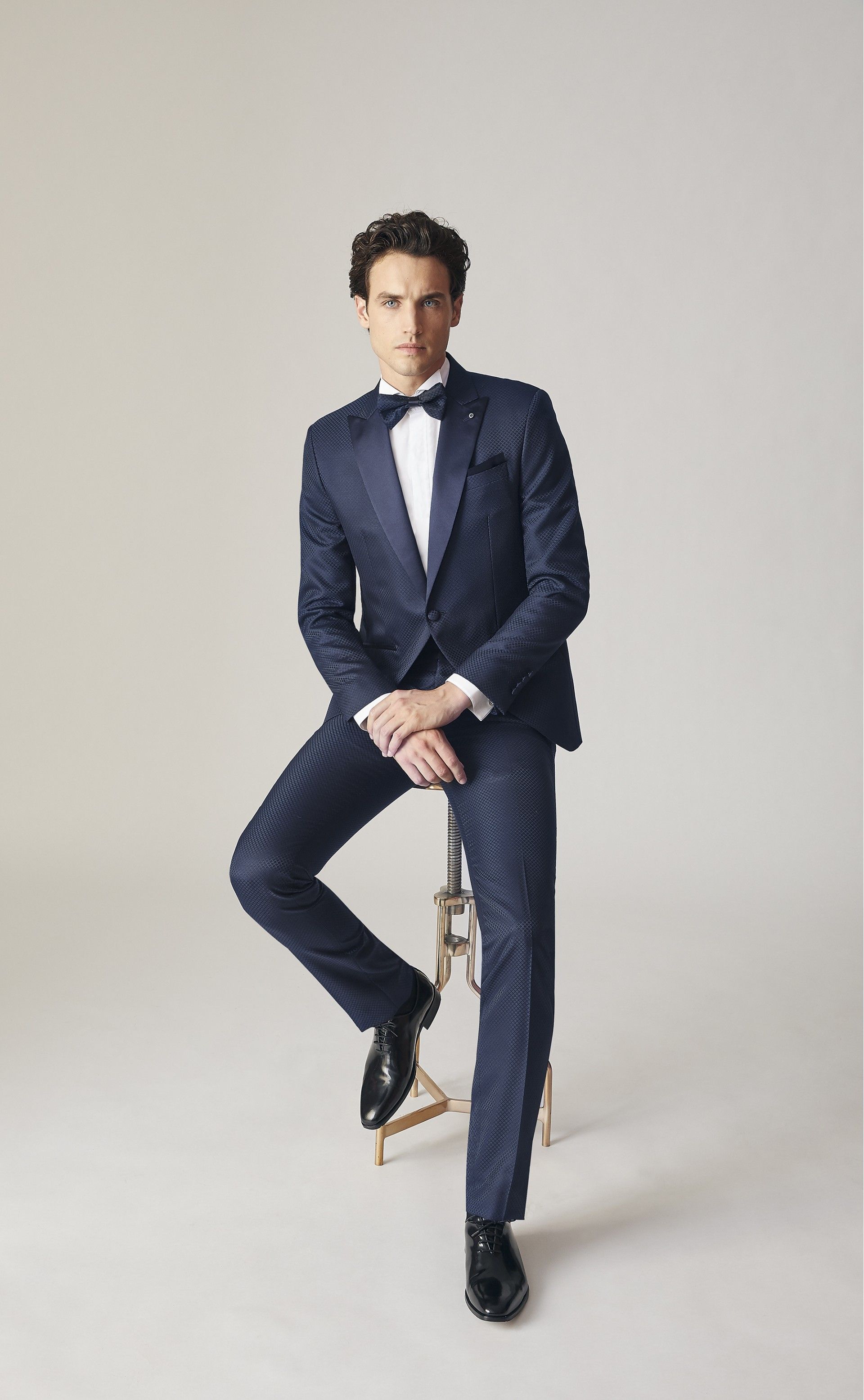 Blue groom suit CEREMONY 24.22.300