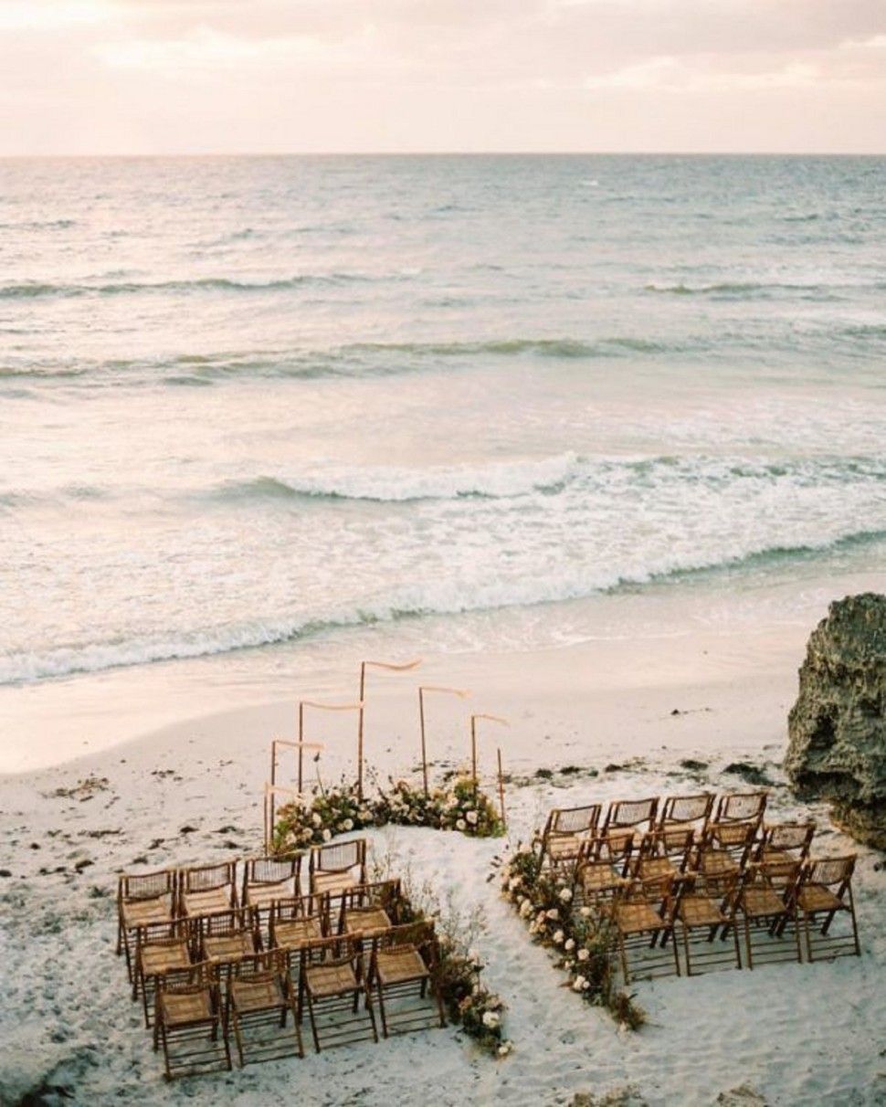 Wedding at the beach: What to expect