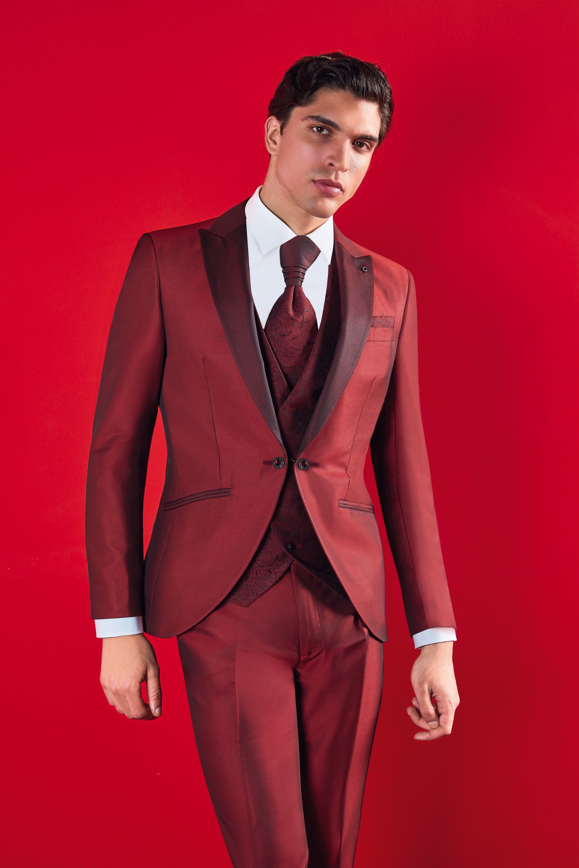 Abito da sposo Ballesio Fratelli in lana italiana 25.42.510