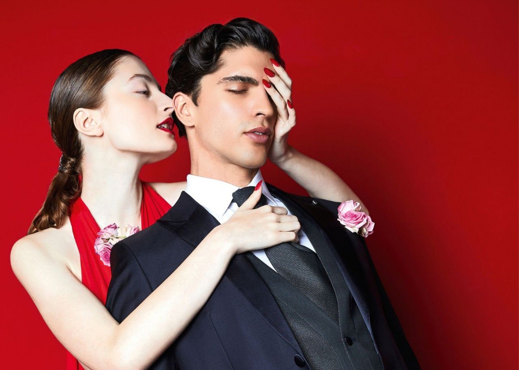 How to combine passion and elegance in your wedding look
