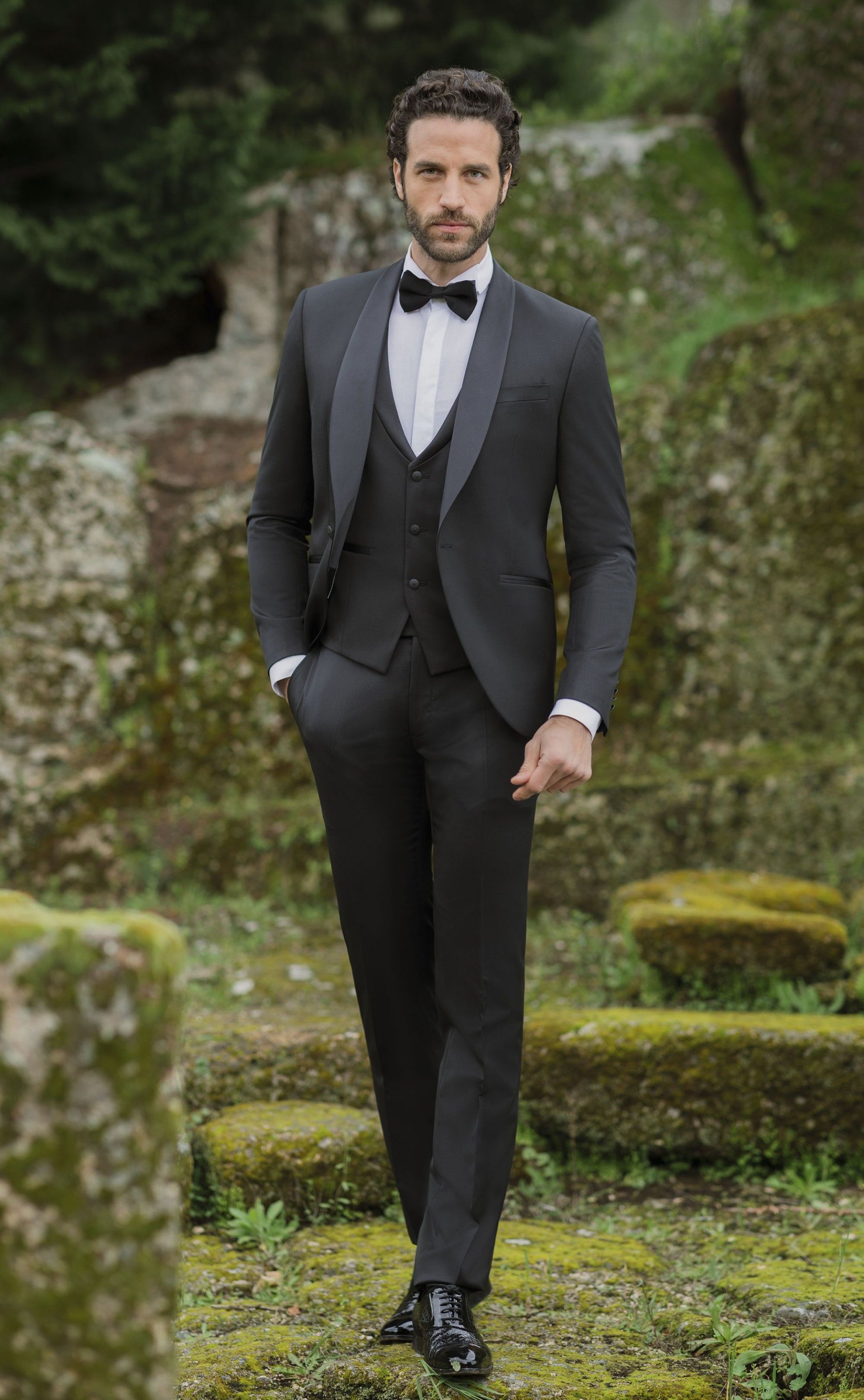 Abito da sposo in lana Super 130's nera ? Tessuto Zignone 26.23.001