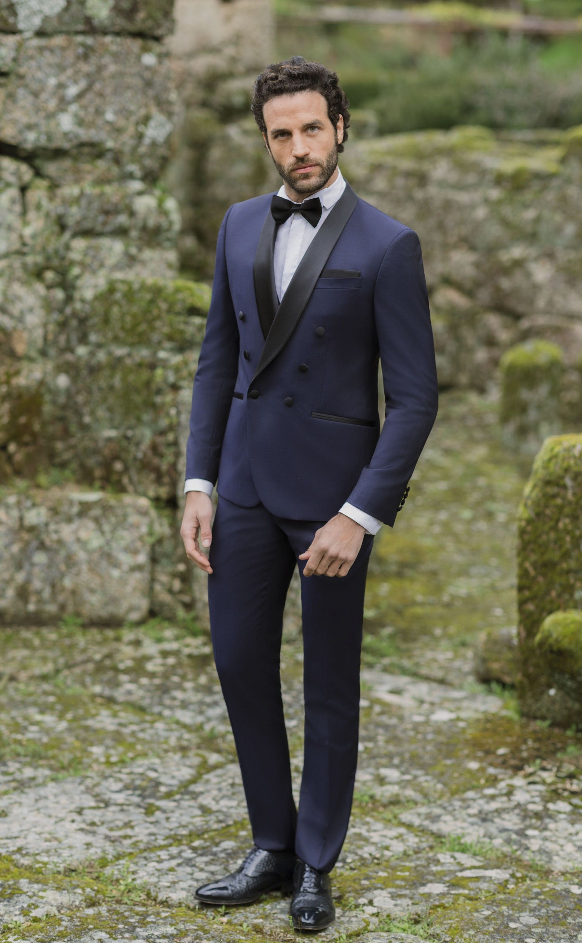 Abito da sposo in lana blu ? Tessuto Zignone 26.24.324