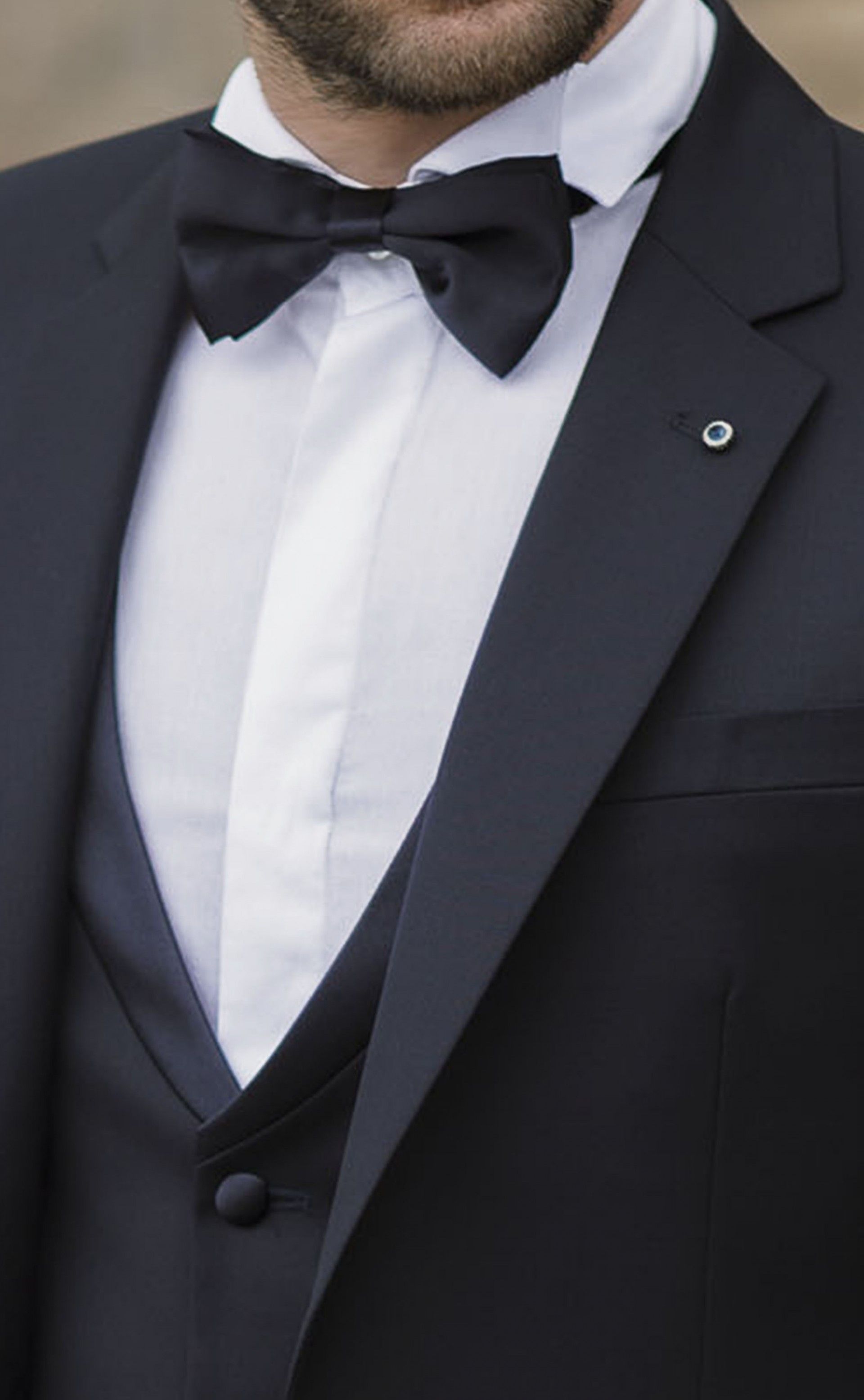 Groom Suit in Super 130's Wool Dark Blue ? Zignone Fabric 26.38.305