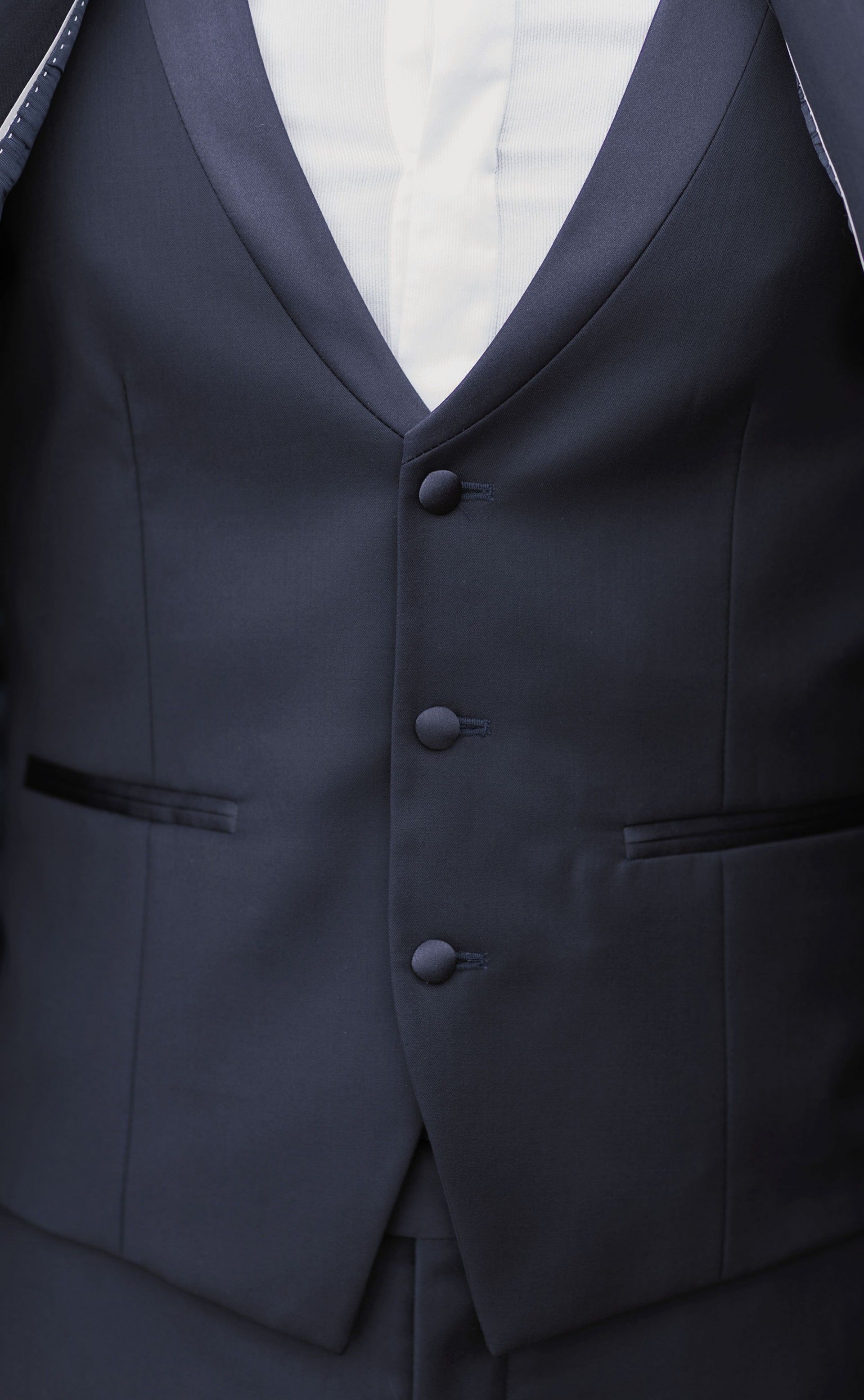 Abito da sposo in lana Super 130's blu scuro ? Tessuto Zignone 26.38.305