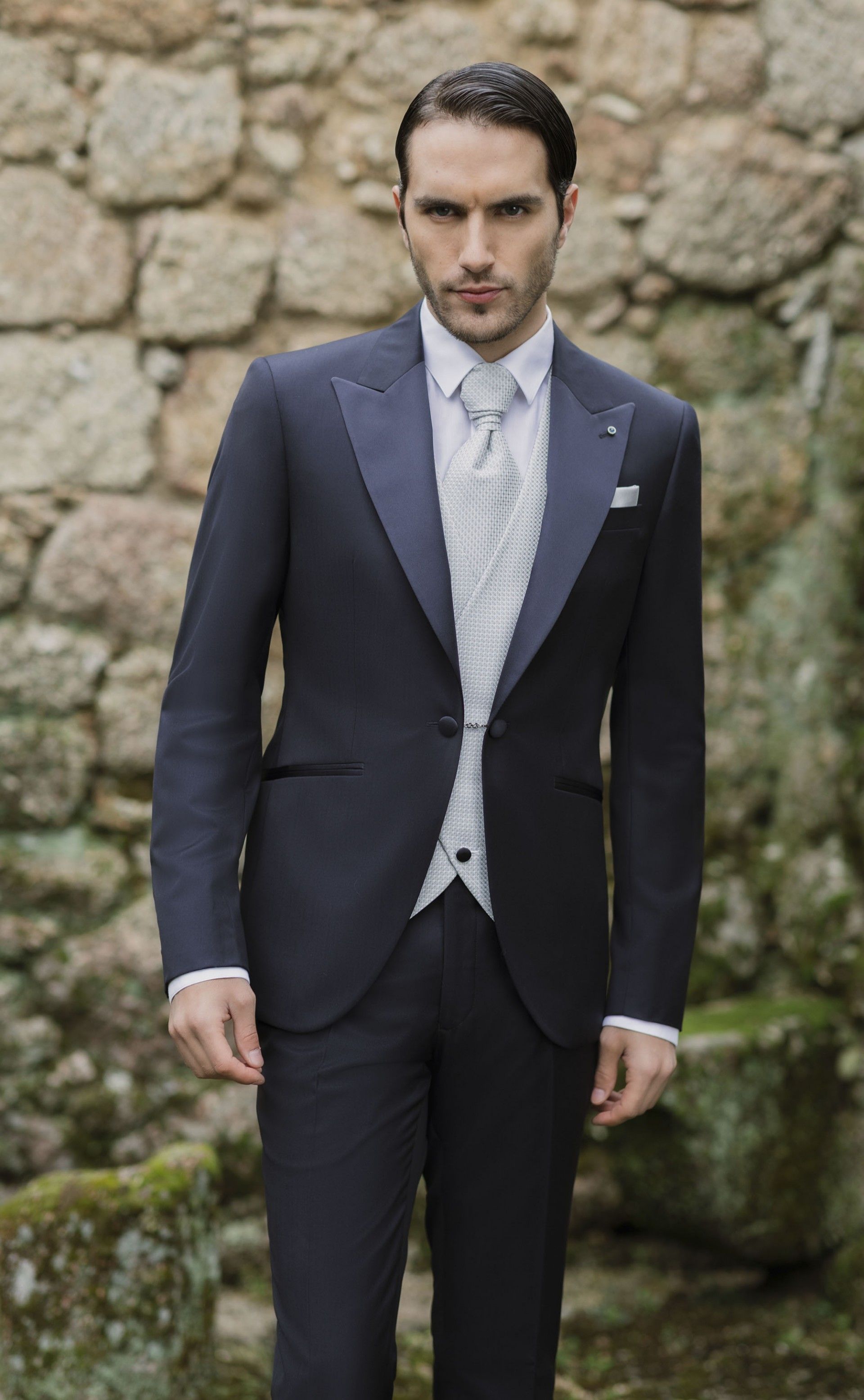 Abito da sposo in lana Super 130's blu scuro ? Tessuto Zignone 26.40.306